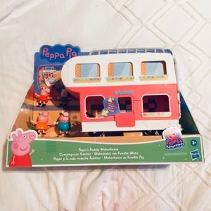 Peppa’s family motorhome toy
